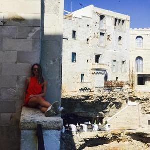 Meet your Posher, Adriana